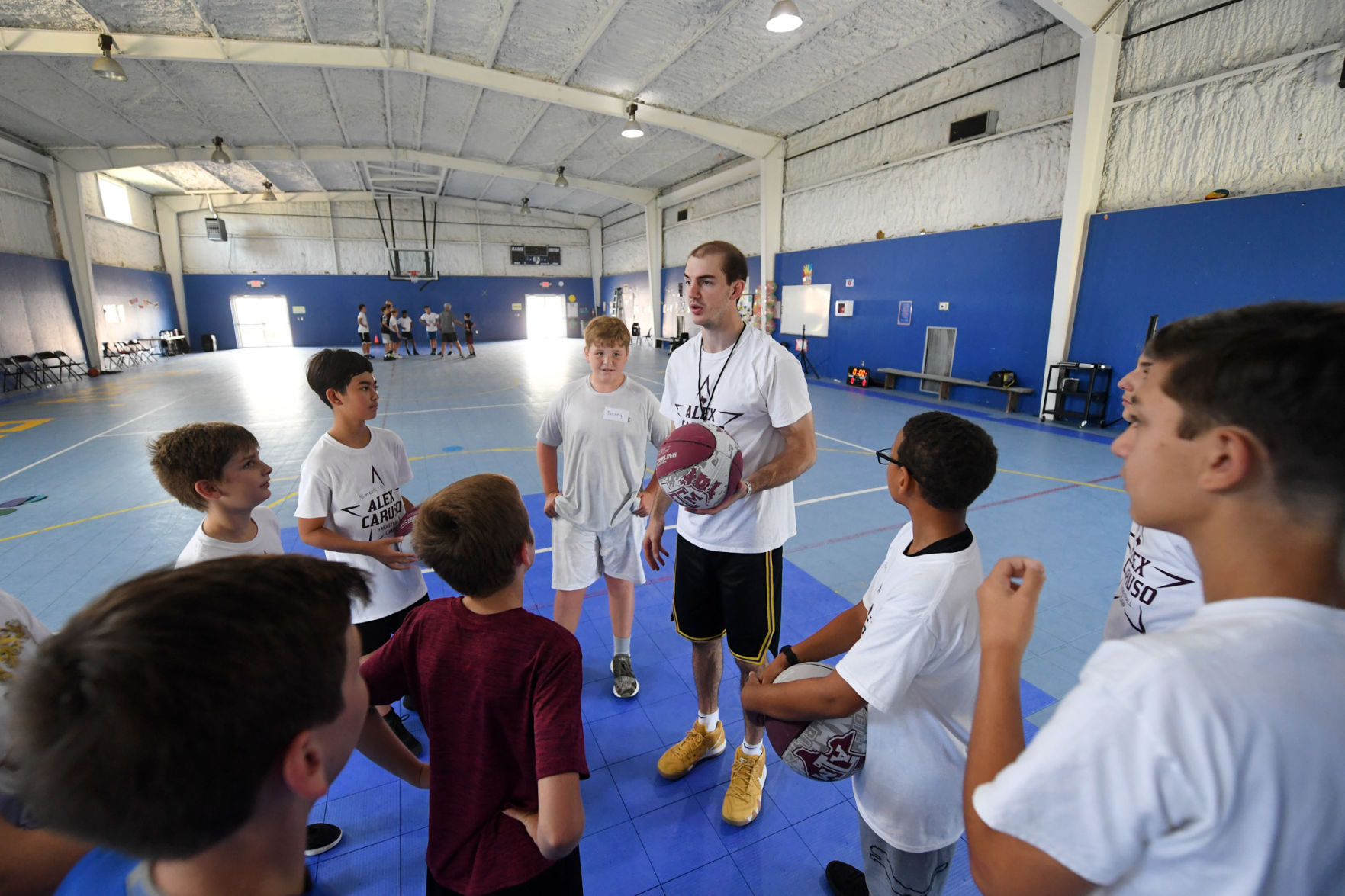 Alex Caruso basketball camp